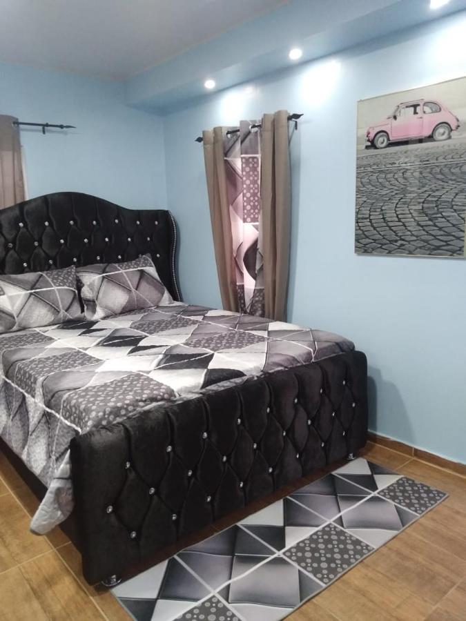 Paulino Apartment ซานติอาโก เด ลอสกาบาเญโรส ภายนอก รูปภาพ